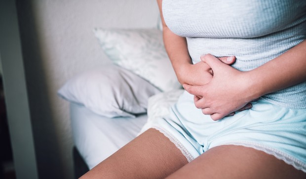 Jutarnja nadutost nakon obilne večere je normalna pojava, a umesto preskakanja doručka treba se brzo vratiti redovnoj rutini