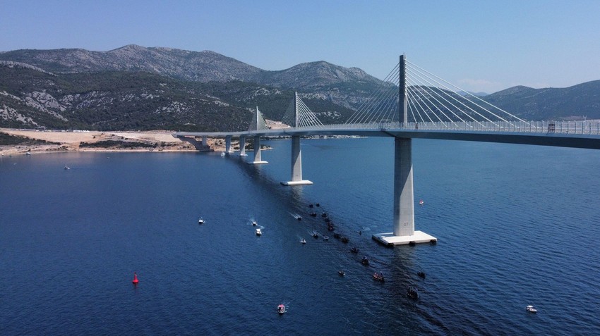 Pelješki most
