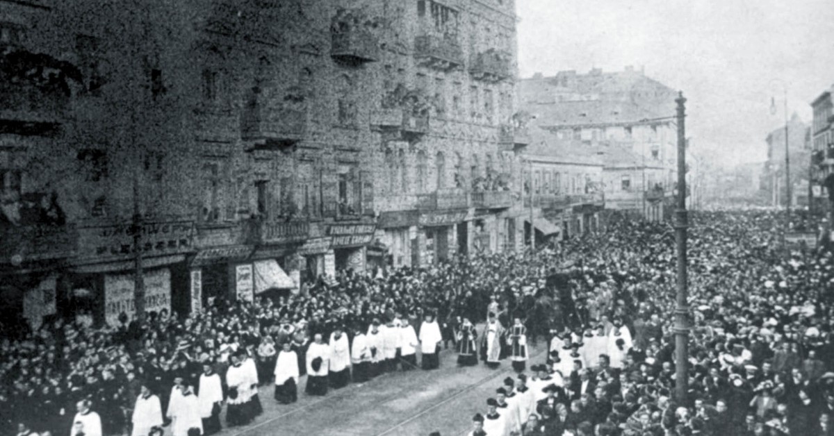 Przyszłość na cmentarzu. Gdy pogrzeb pobudza życie społeczne