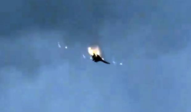 Rušenje borbenog aviona Su-27