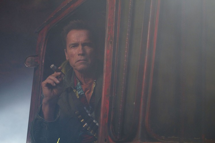Arnold Schwarzenegger w filmie 'Niezniszczalni 2'