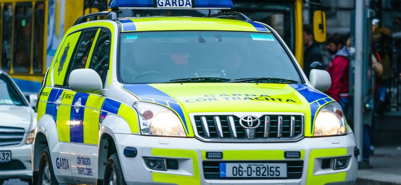 Ksiądz kilkakrotnie dźgnięty nożem. Policja bada wątek terrorystyczny