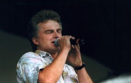 "jolka, jolka pamiętasz" - lato ze snów i prawdziwa historia wielkiego