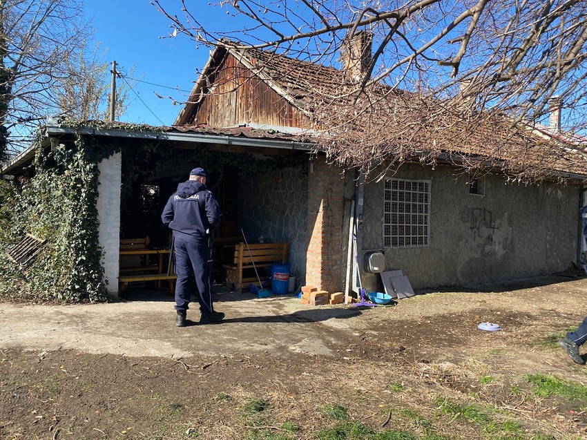 Policajac na mestu požara