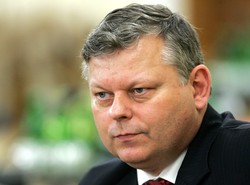 Suski dostał mopa od młodzieżówki PO