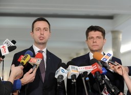 Emerytura po 40 latach pracy: PSL złoży poprawkę do projektu Dudy