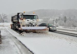 Sneg paralisao zapadnu Srbiju