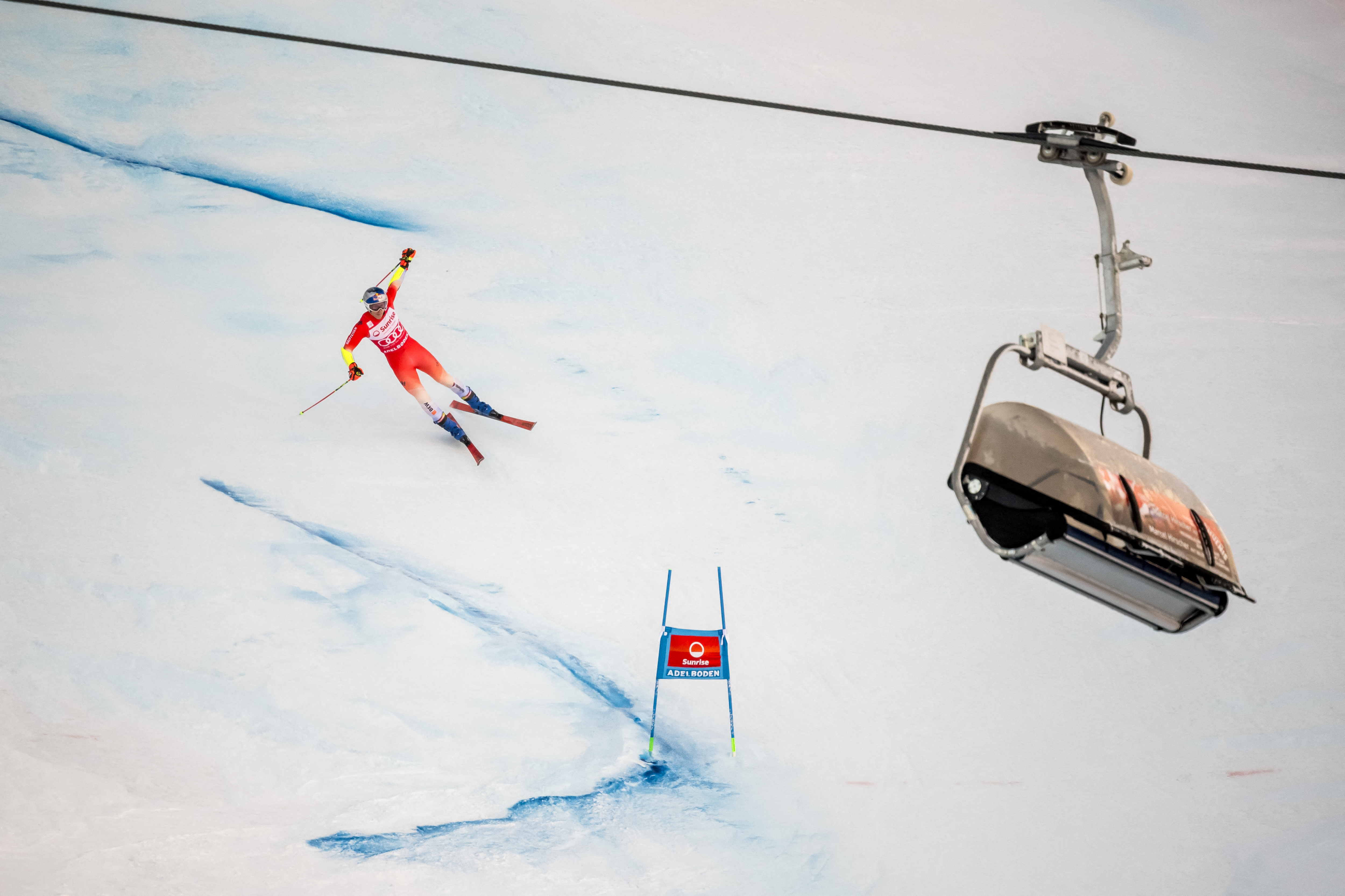 Exploit historique: Odermatt gagne son cinquième géant d'Adelboden d'affilée