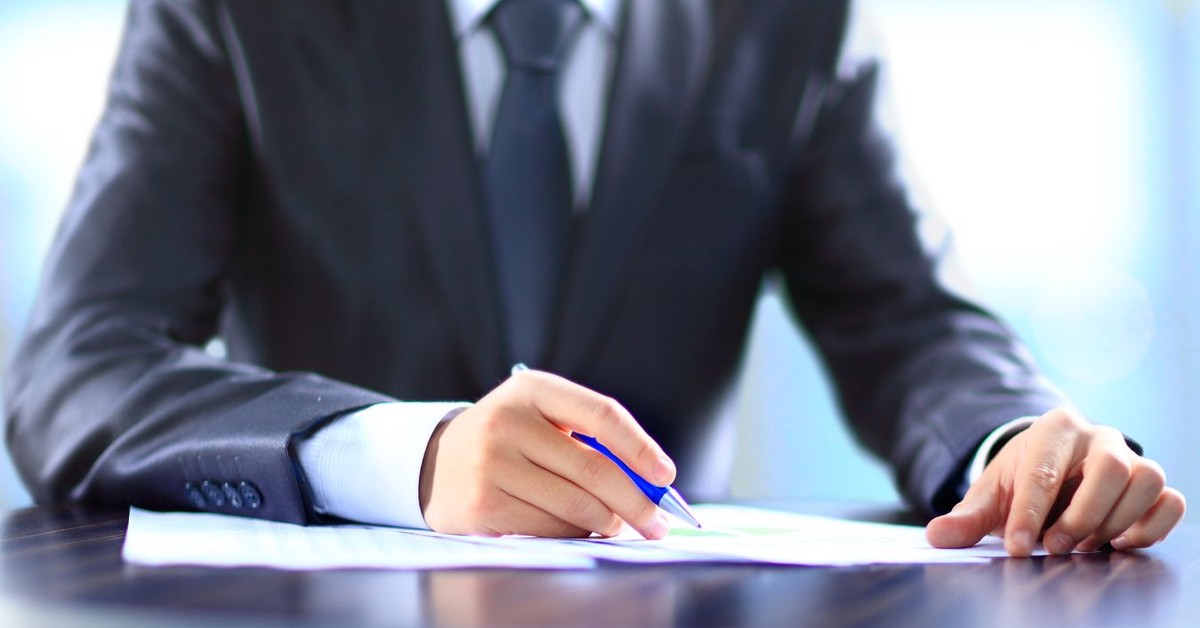 Urzędnicy pracują "ponadprzeciętnie"? Nagrody robią wrażenie - choćby do 10 tys. zł