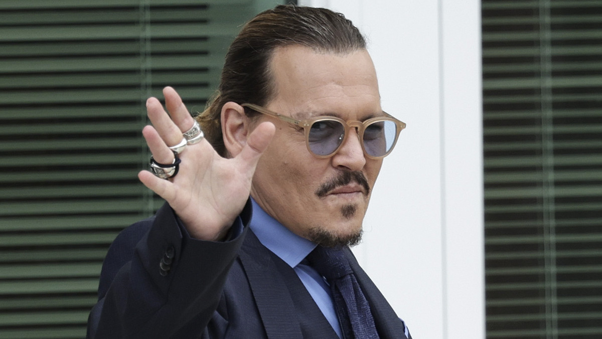 Zapadł wyrok w sprawie Depp kontra Heard. Aktor nie zjawił się w sądzie
