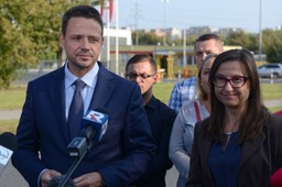 Tańsze mieszkania dla najbardziej potrzebujących? Trzaskowski zainaugurował program "Wspieramy Rodziny"