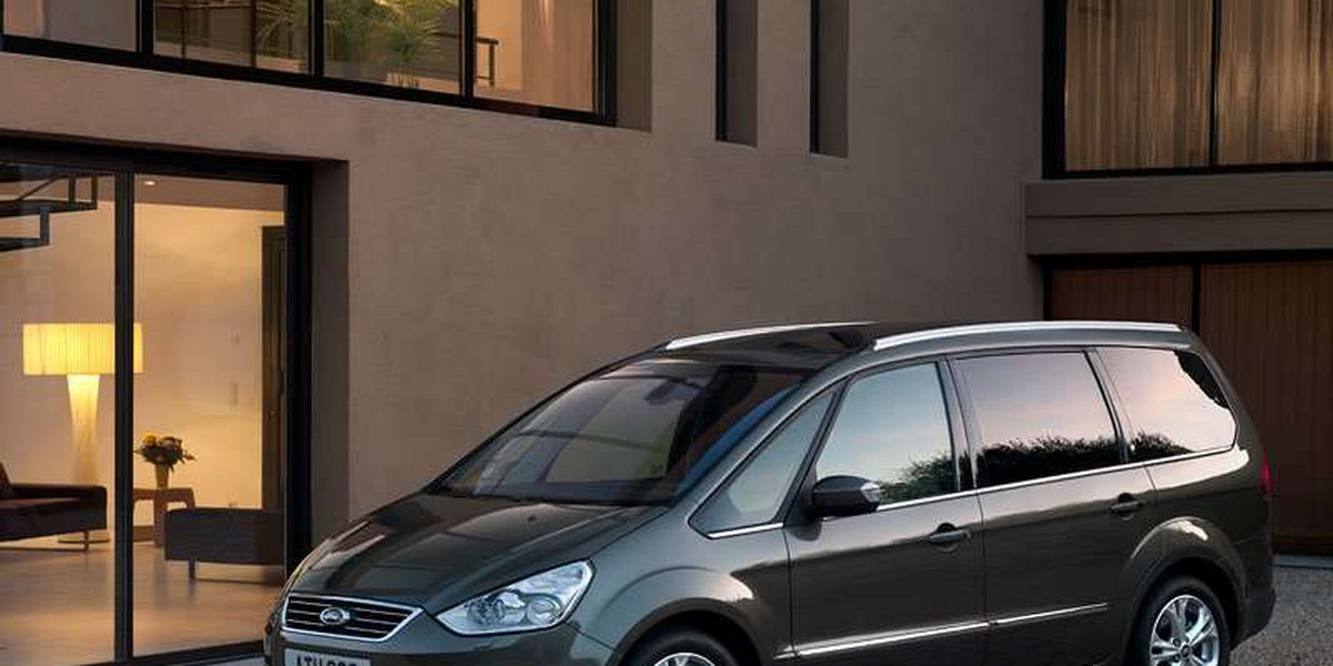 Ford S-Max i Galaxy 2010: facelifting, diody i EcoBoost