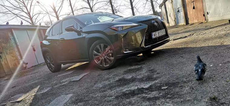 Lexus UX 200 F Sport – preludium do hybrydy | TEST