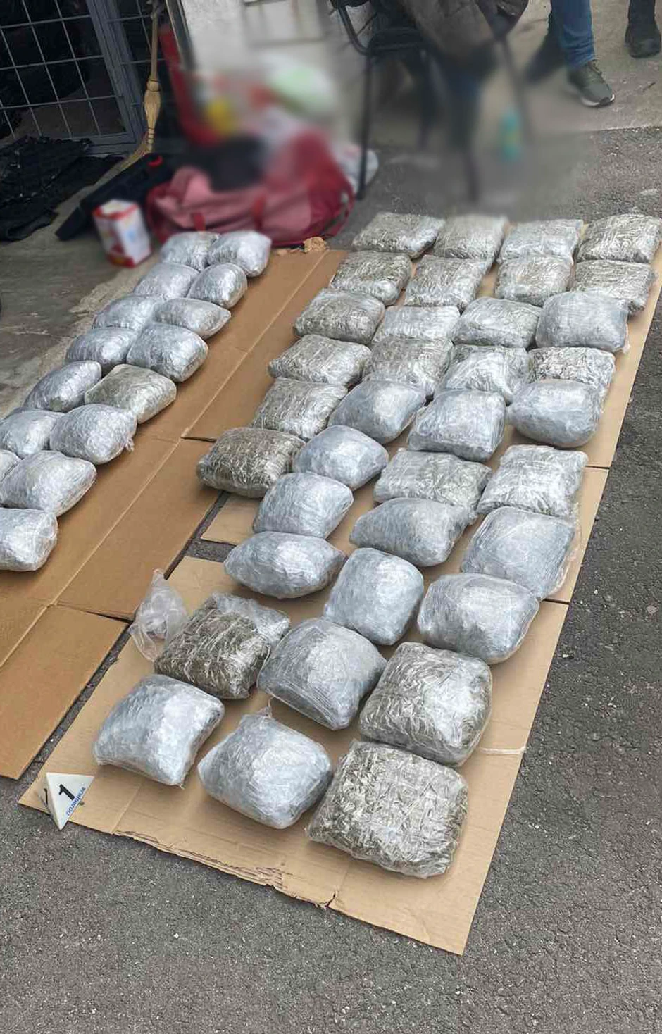 Droga pronađena u kolima