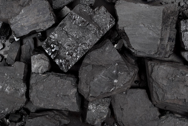 Przed nadchodzącą zimą Ukraina stara się zabezpieczyć dostawy węgla
