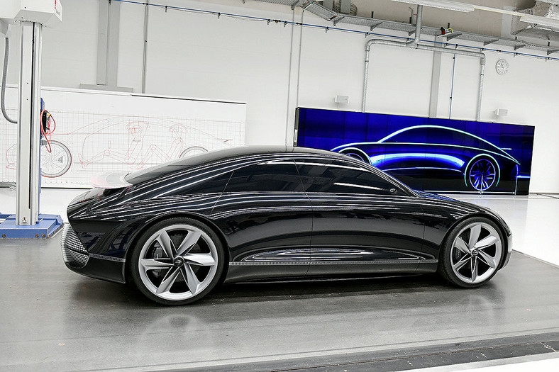 Hyundai Prophecy – koncept kierowany dżojstikami