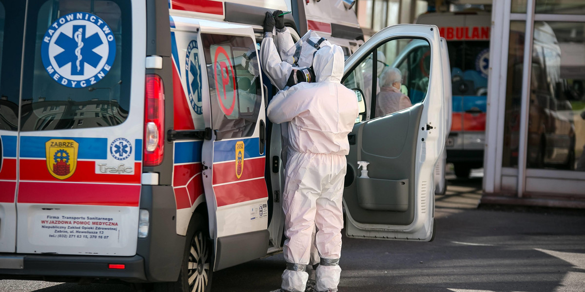 Koronawirus w Polsce. Nadal dużo zgonów. Najnowsze dane o zakażeniach