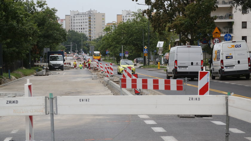 Przebudowa ulicy Sokratesa podzieliła mieszkańców