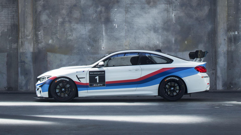 BMW M4 GT4 – gotowa na tor