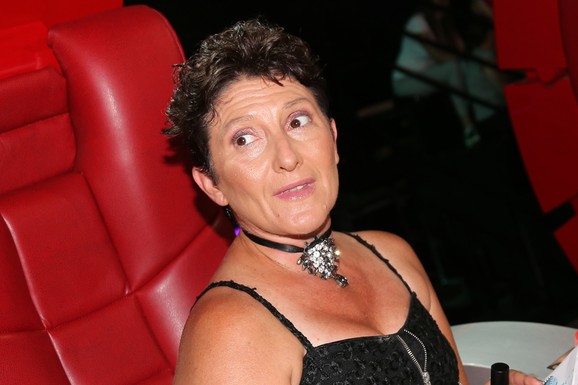 Naša pevačica je bila megapopularna, a onda IZGUBILA STAN I POSTALA BESKUĆNIK: "Komšije su mi davale hranu, išla sam u narodnu kuhinju"