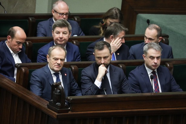 Sejm za ustawą okołobudżetową na 2024 r.