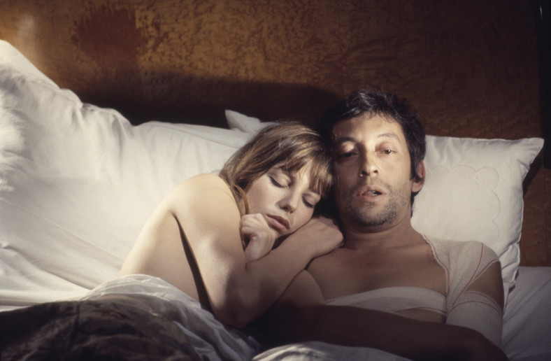 Jane Birkin i Serge Gainsbourg w scenie z filmu "Cannabis"