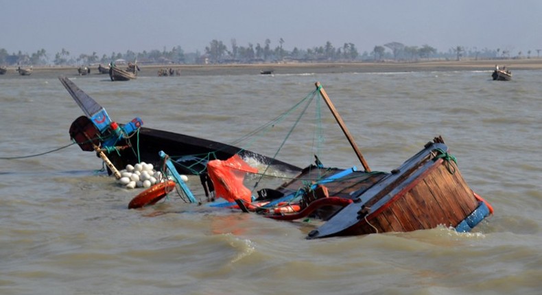 21 missing, 2 rescued in River Benue boat mishap. [Enca]