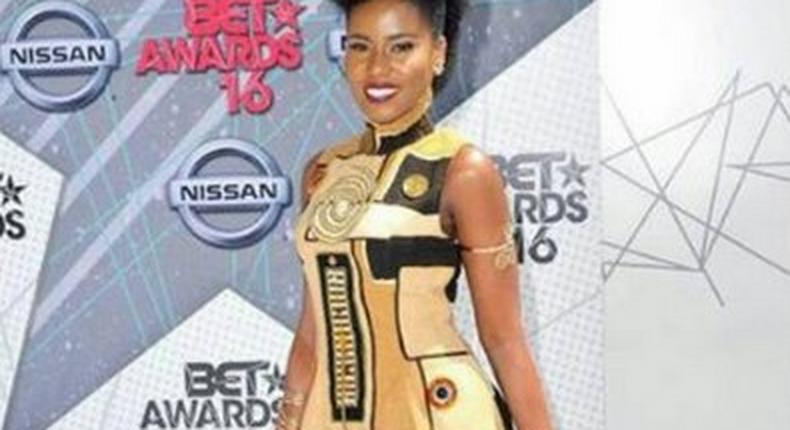 MzVee at 2016 BET Awards