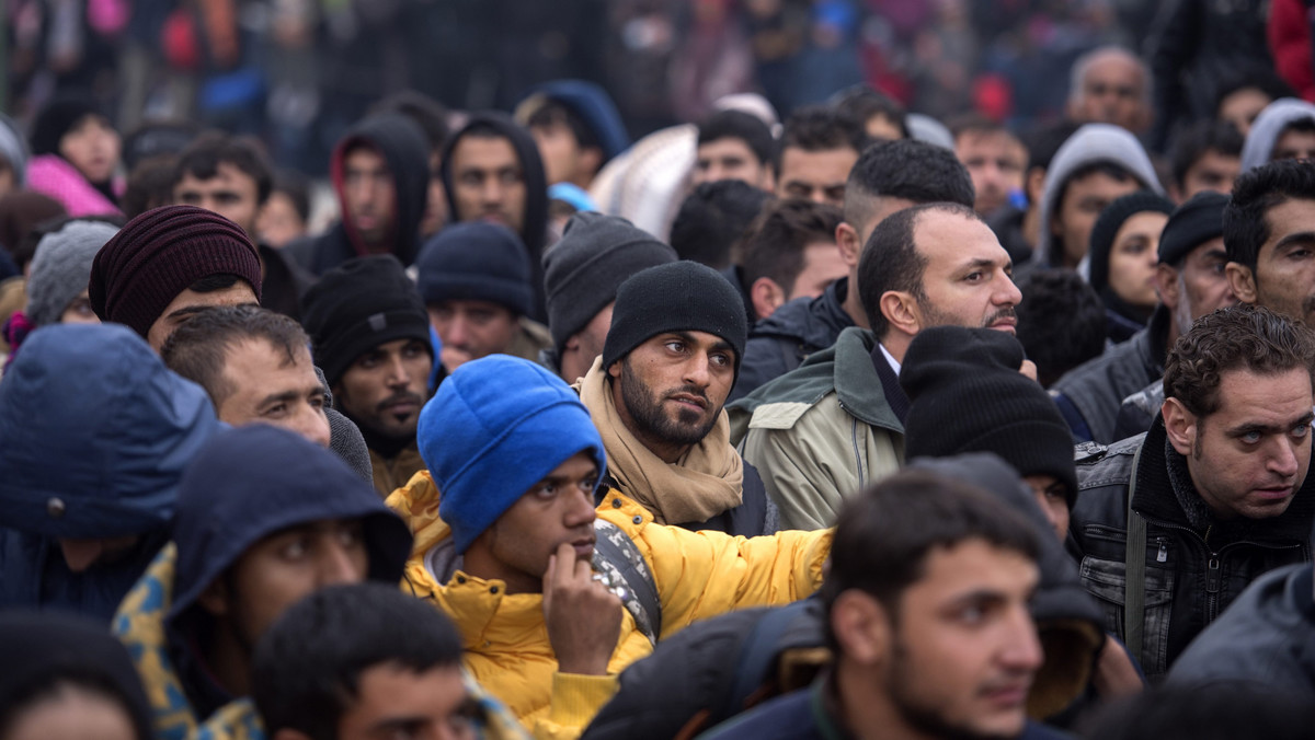 Zobowiązanie podjęte we wrześniu przez Danię wobec UE do przyjęcia 1000 uchodźców z innych krajów jest już nieaktualne - powiedział duński premier Lars Lokke Rasmussen.