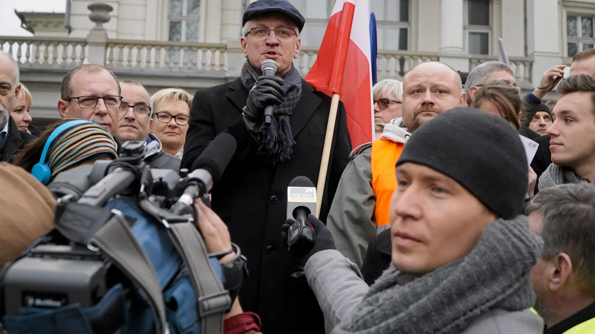 Wpadka prezydenta Poznania. Urlop i manifestacja KOD zamiast obchodów powstania