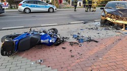 Śmiertelne zderzenie BMW z motocyklem. Nie żyje policjant