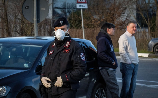 Lawinowo rośnie liczba ofiar koronawirusa we Włoszech