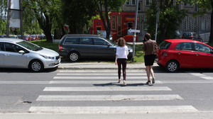 Kierowcy w Warszawie wolą parkować nielegalnie niż "na gapę"