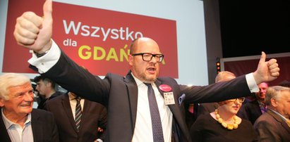 Adamowicz zdecydowanie pokonał kandydata PiS