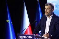 Zandberg o propozycji rządu dla kredytobiorców: Z każdych wakacji w końcu trzeba wrócić