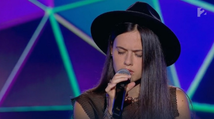 Karmen Billie Eilish egyik dalát hozta a Sztárban Sztár leszek! színpadára /Fotó: TV2