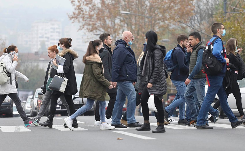 Još 2.412 zaraženih