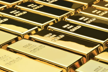 Cena złota przekroczy dotychczasowy rekord? Analitycy wskazują na aż 2500 dolarów