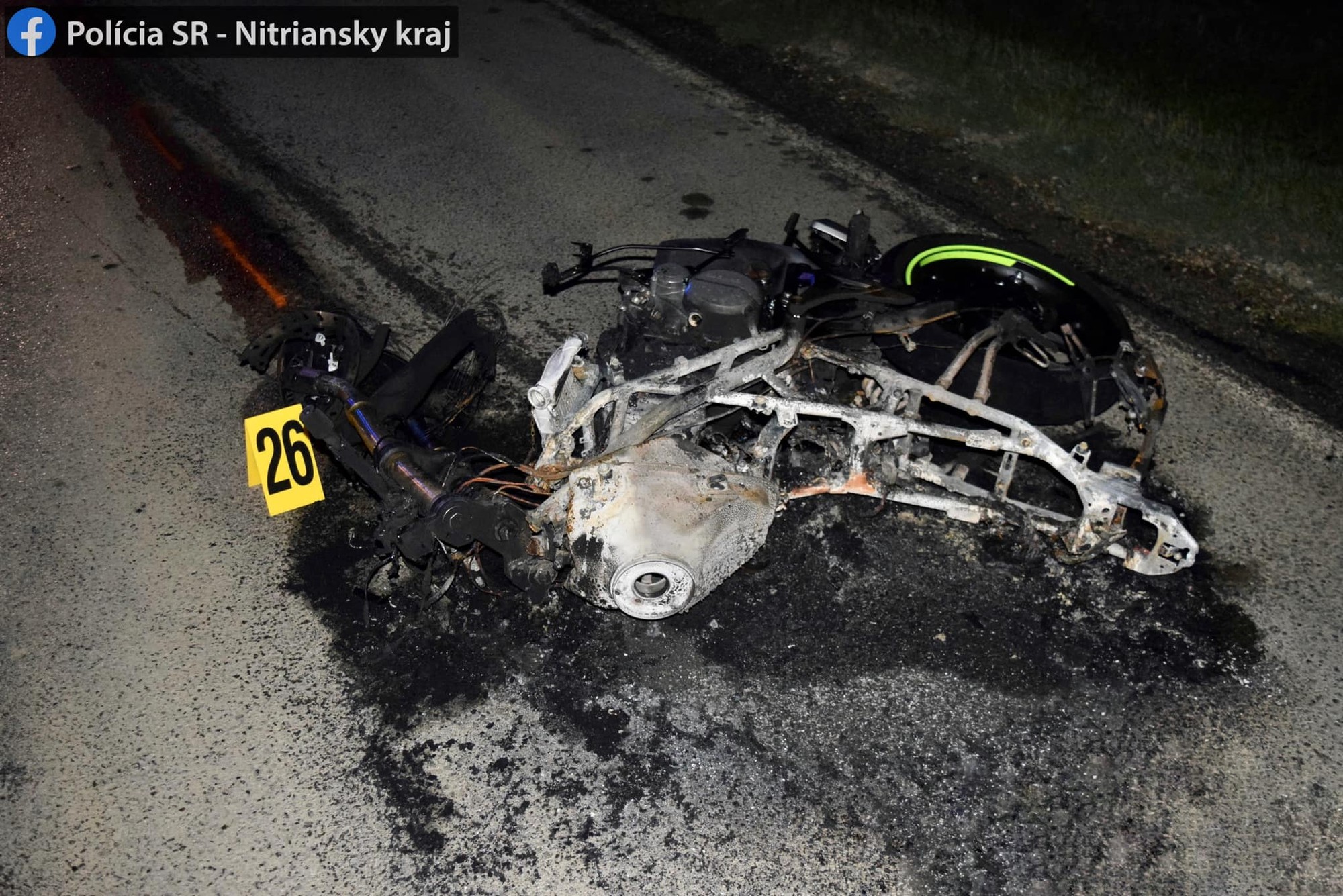 Pri dopravnej nehode zomrel 28-ročný motocyklista. 