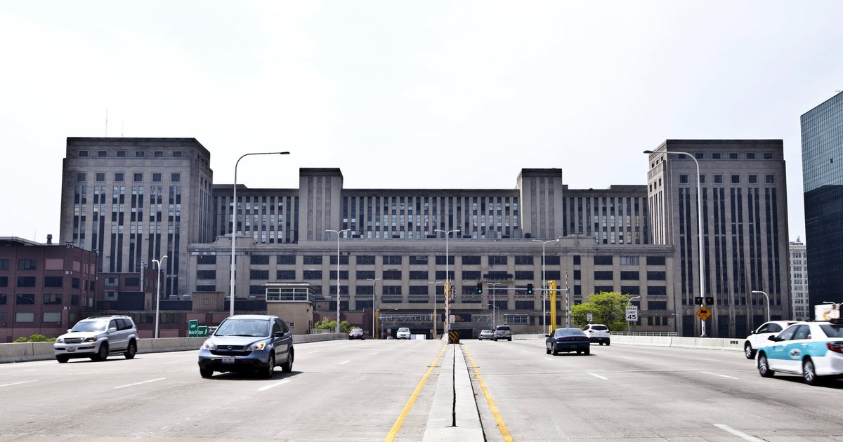 Uber is opening massive new offices in Chicago and Dallas despite