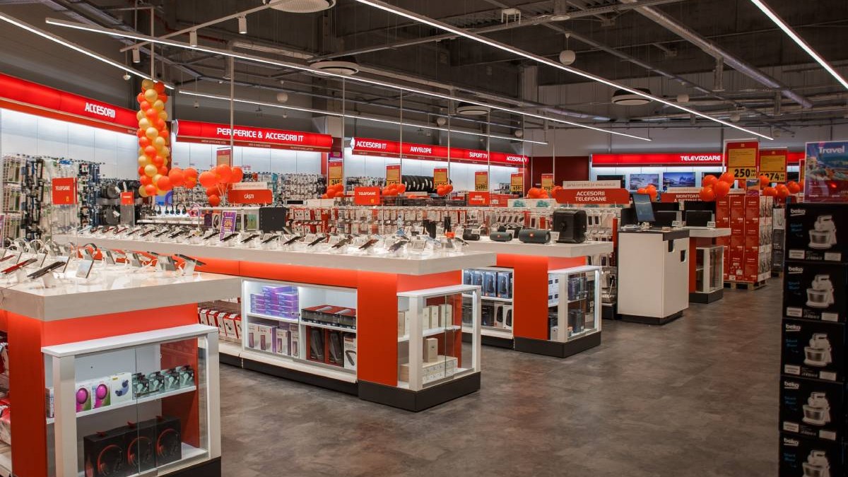 Black Friday 2026 la Altex: comerciantul a anunțat când dă startul la reduceri și ce produse vor fi la ofertă