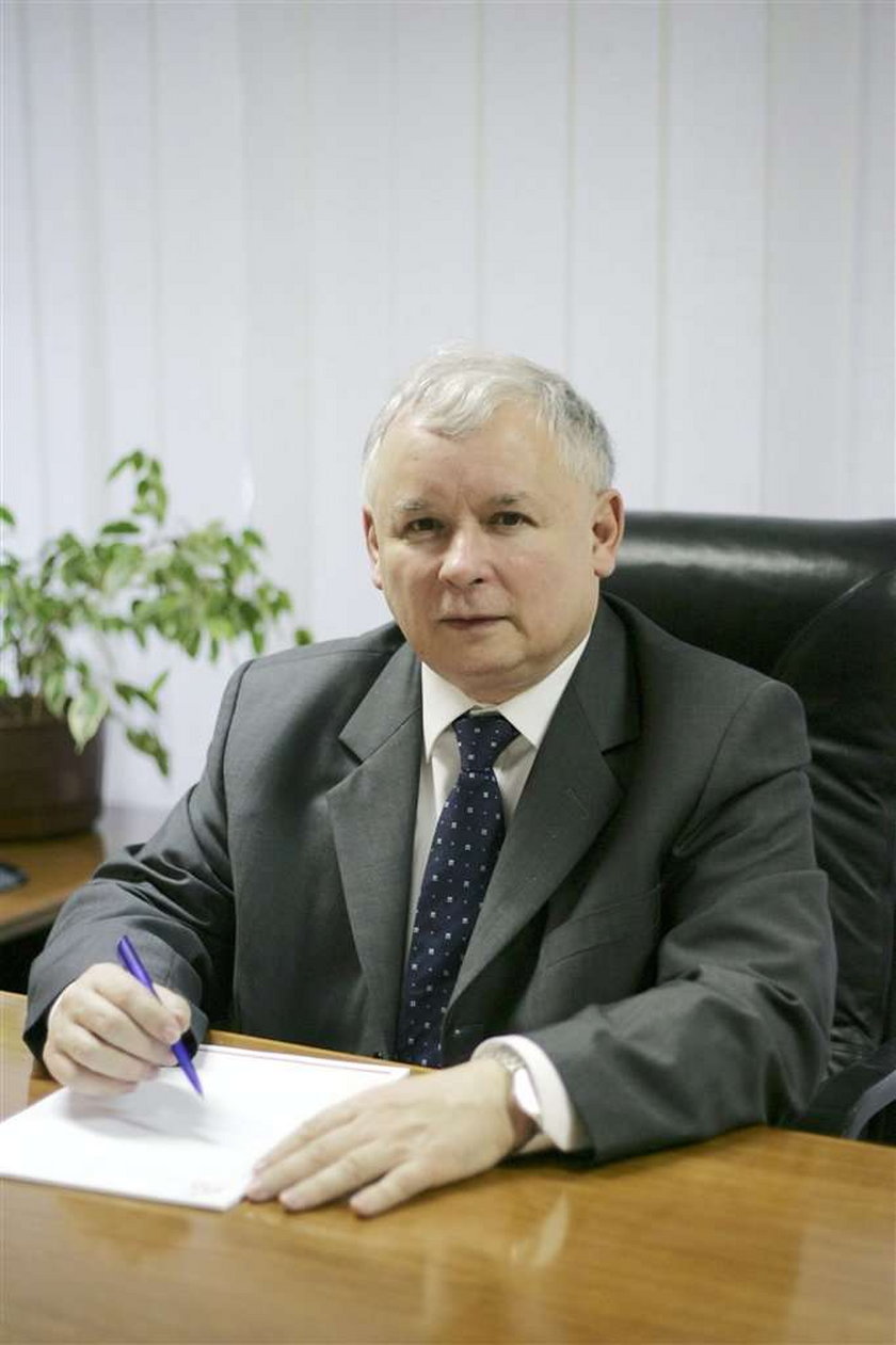 Kaczyński nałożył szlaban na Dorna