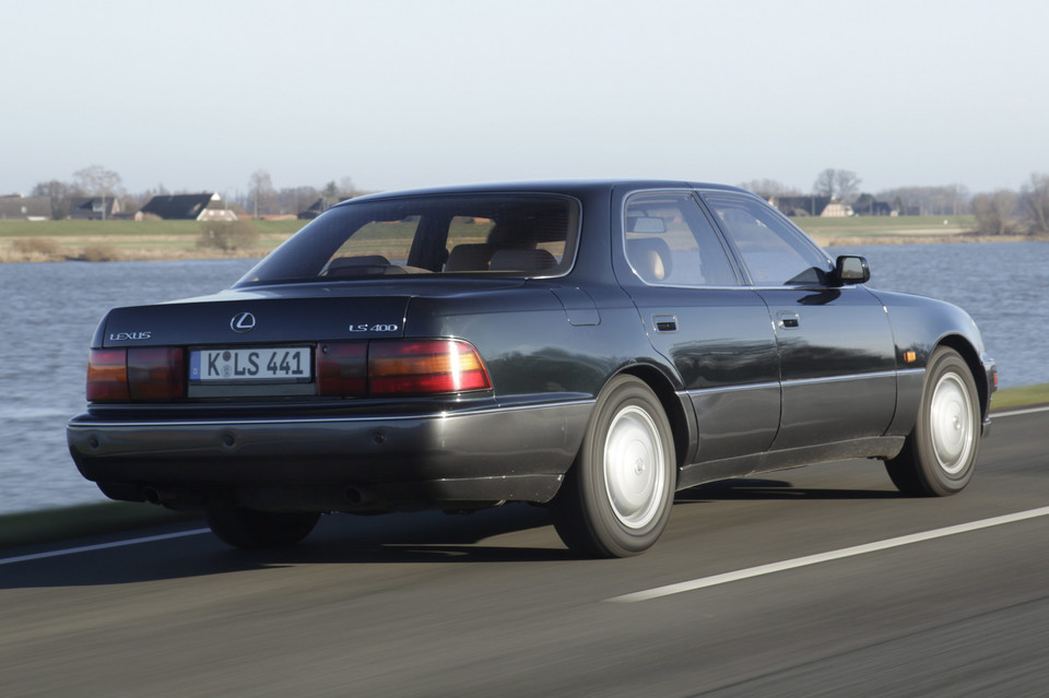 Лексус лс 1999