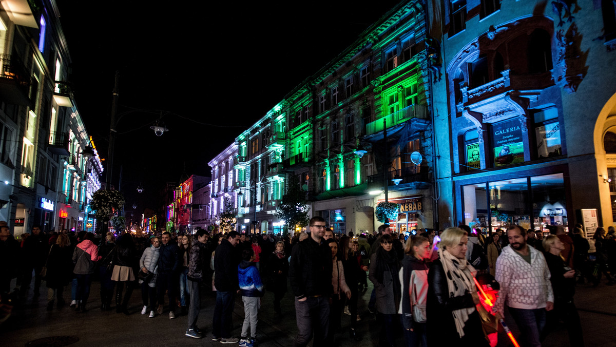 Tegoroczny Light.Move.Festival - organizowany w Łodzi po raz 8. Festiwal Kinetycznej Sztuki Światła - tematyką nawiązywać będzie do stulecia odzyskania przez Polskę niepodległości. Impreza, która w 2017 r. zgromadziła ok. 700 tys. widzów, będzie odbywać się do 28 do 30 września.