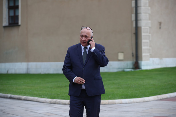 Kraków, 18.06.2020. Europoseł Joachim Brudziński na Wawelu, 18 bm. Dzisiaj przypada 71. rocznica urodzin prezydenta Lecha Kaczyńskiego. (sko) PAP/Łukasz Gągulski