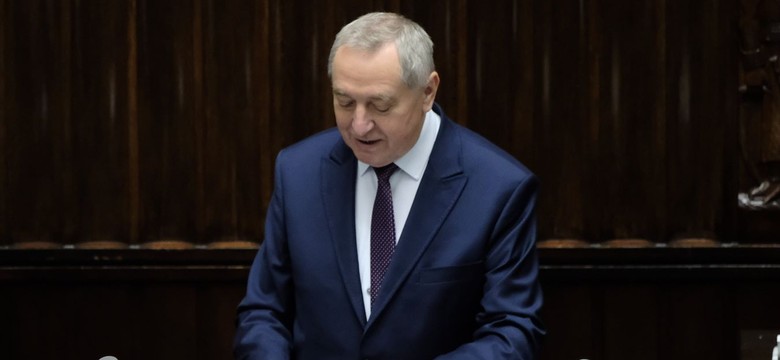 Jesień może być trudna. Kowalczyk: Obawiam się niekontrolowanych wzrostów cen zbóż i nawozów