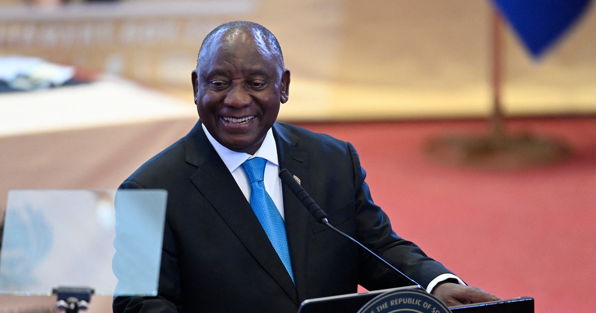 South Africa secures $350 million World Bank fund to attract US, UK, China, and other investors for major infrastructure