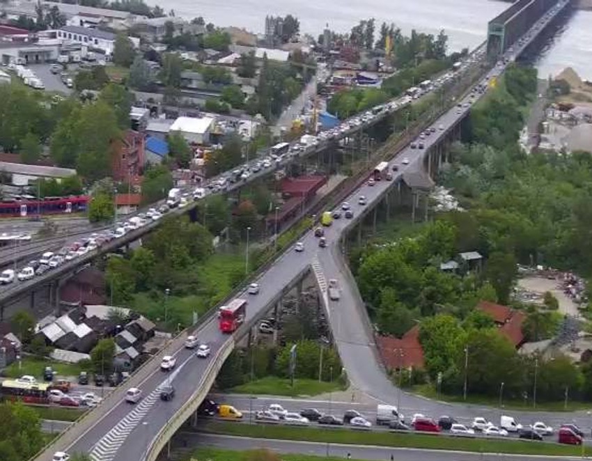 Pančevački most trenutno