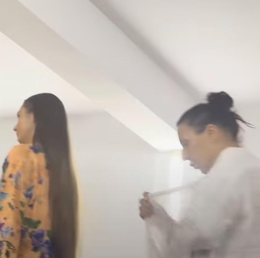 Gudelji u crkvi u Španiji