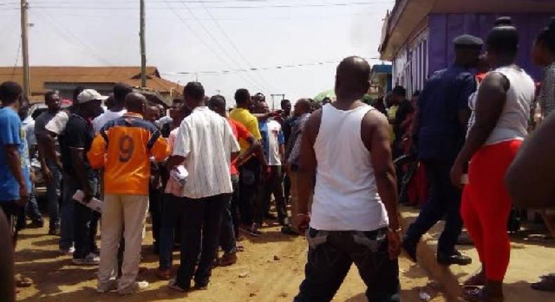 A/R: Angry youth attack prostitutes after colleague’s death at a brothel